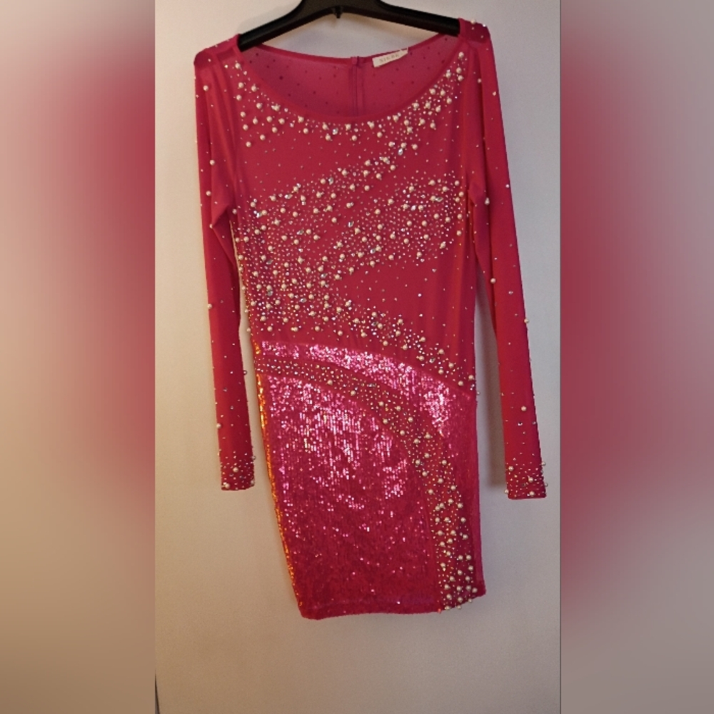Elegant Pink Sequin Dress